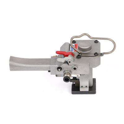 Sealing Function Pneumatic Strapping Tool For PET Strap 13-25mm With Adjustable Welding Time And Lightweight Design