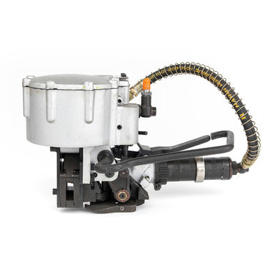 One Button 4.2m/Min Steel Strapping Tool 32mm Band Pneumatic Steel Strapping Machine